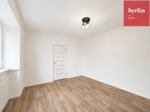 Pronájem bytu 1+1, Klimkovice, Čs. legií, 24 m2