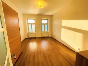 Pronájem bytu 2+kk, Praha - Braník, Branická, 51 m2