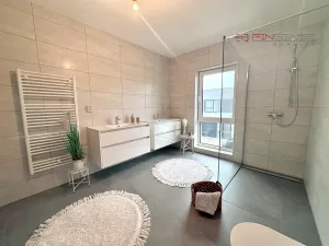 Prodej rodinného domu, Kladno, Na Ostrovci, 150 m2