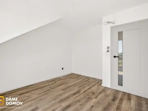 Prodej rodinného domu, Lužice, U Stadionu, 110 m2