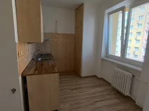 Pronájem bytu 2+1, Most, Jaroslava Vrchlického, 51 m2