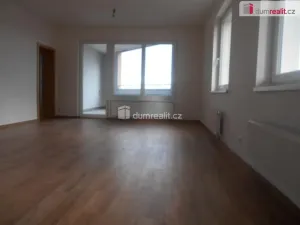 Pronájem bytu 2+kk, Praha - Horní Měcholupy, Modenská, 81 m2