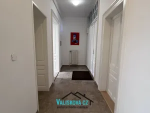 Pronájem kanceláře, Kroměříž, Kollárova, 93 m2