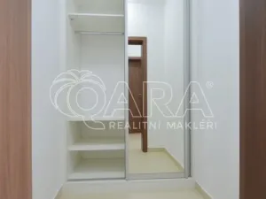 Pronájem bytu 1+kk, Praha - Stodůlky, Klementova, 40 m2