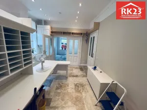 Pronájem obchodního prostoru, Mariánské Lázně, Tyršova, 58 m2