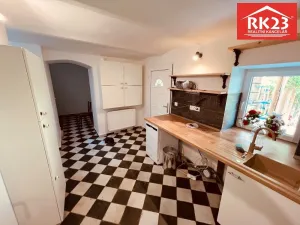 Pronájem obchodního prostoru, Mariánské Lázně, Tyršova, 58 m2