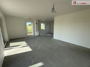 Prodej rodinného domu, Svárov, Pod Větrolamem, 155 m2