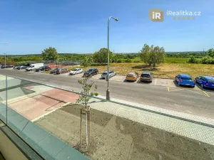 Pronájem bytu 2+kk, Praha - Černý Most, Arnošta Valenty, 35 m2
