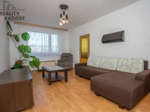 Prodej bytu 3+1, Krupka, Šeříková, 83 m2