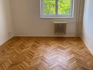 Pronájem bytu 3+1, Pardubice, Rosická, 60 m2