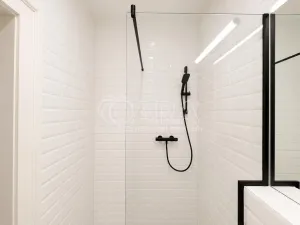 Pronájem bytu 2+kk, Praha - Vysočany, Nemocniční, 45 m2