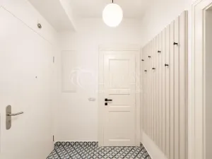 Pronájem bytu 2+kk, Praha - Vysočany, Nemocniční, 45 m2