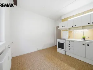 Prodej bytu 3+1, Kynšperk nad Ohří, U Pivovaru, 77 m2
