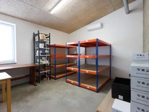 Pronájem obchodního prostoru, Břeclav, Pyskatého, 146 m2