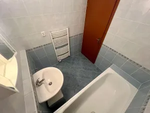 Pronájem bytu 2+kk, Praha - Hostivař, Budapešťská, 44 m2