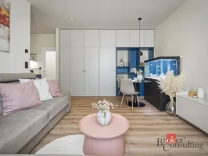 Prodej bytu 1+kk, Praha - Vinohrady, náměstí Jiřího z Lobkovic, 44 m2