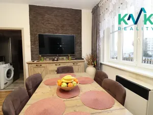 Prodej bytu 2+1, Karlovy Vary, Borová, 38 m2