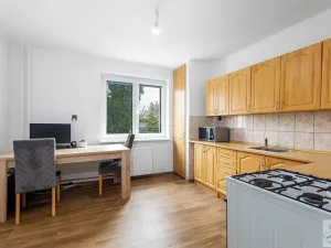 Prodej bytu 6+kk a větší, Březová, 77 m2