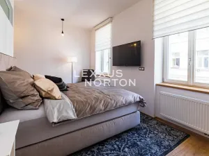 Pronájem bytu 2+kk, Praha - Vyšehrad, Hostivítova, 63 m2