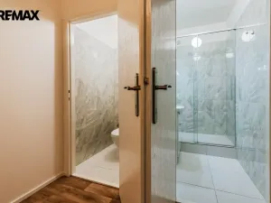 Pronájem bytu 1+kk, Praha - Troja, Sosnovecká, 29 m2