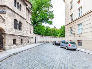 Prodej bytu 3+kk, Praha - Josefov, U starého hřbitova, 102 m2