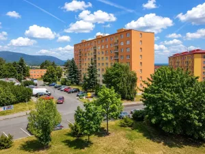 Prodej bytu 2+1, Chomutov, Pod Břízami, 51 m2