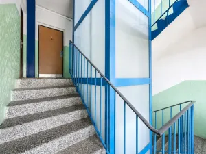 Prodej bytu 2+1, Chomutov, Pod Břízami, 51 m2