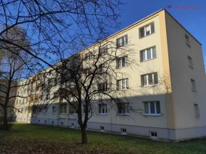 Pronájem bytu 2+1, Zlín - Malenovice, Chelčického, 57 m2