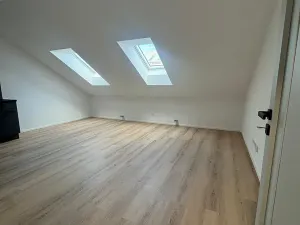 Pronájem bytu 1+kk, České Budějovice, Rudolfovská tř., 30 m2