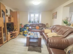 Prodej bytu 2+1, Pardubice, Češkova, 64 m2