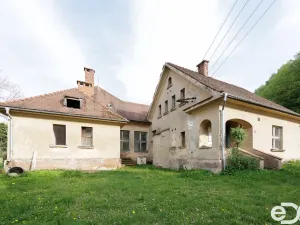 Prodej rodinného domu, Ralsko - Náhlov, 279 m2