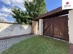Prodej historického objektu, Praha - Troja, K Bohnicím, 176 m2