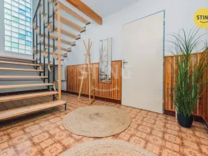 Prodej rodinného domu, Nová Paka, Husitská, 220 m2
