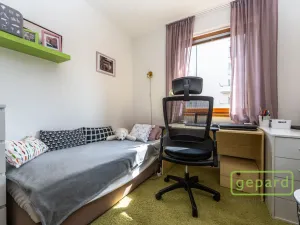 Pronájem bytu 3+kk, Praha, Nehvizdská, 69 m2