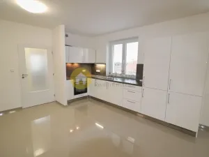 Pronájem bytu 3+kk, Strakonice - Strakonice I, Havlíčkova, 90 m2