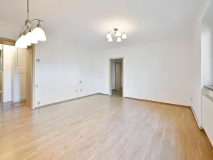 Prodej bytu 3+1, Praha - Košíře, Destinové, 79 m2