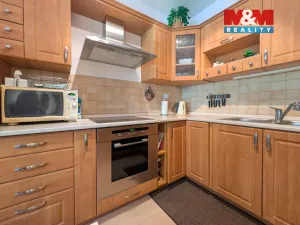 Pronájem bytu 2+kk, Praha - Horní Počernice, Božanovská, 65 m2