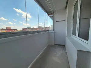 Pronájem bytu 2+kk, Ostrava, Nálepkova, 51 m2