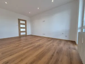 Pronájem bytu 2+kk, Ostrava, Nálepkova, 51 m2
