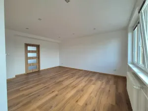 Pronájem bytu 2+kk, Ostrava, Nálepkova, 51 m2