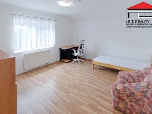 Pronájem bytu 2+1, Praha - Kbely, Svijanská, 54 m2