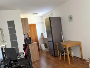 Pronájem bytu 2+kk, Praha - Braník, Vrbova, 52 m2