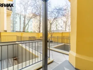 Pronájem bytu 2+1, Praha - Vinohrady, Korunní, 67 m2