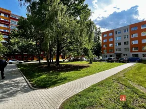 Prodej bytu 2+kk, Kladno - Kročehlavy, Francouzská, 40 m2
