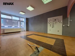 Pronájem obchodního prostoru, Prostějov, Svatoplukova, 51 m2