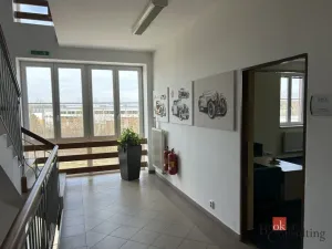 Pronájem kanceláře, České Budějovice - České Budějovice 4, Okružní, 25 m2