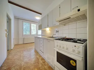 Prodej bytu 3+1, Jindřichův Hradec, sídliště Vajgar, 81 m2