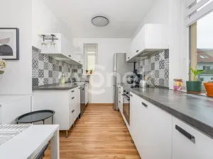 Prodej bytu 2+1, Otrokovice, Hložkova, 56 m2