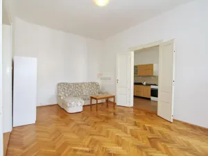 Pronájem bytu 2+1, Praha - Žižkov, Blahníkova, 69 m2