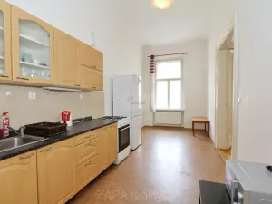 Pronájem bytu 2+1, Praha - Žižkov, Blahníkova, 69 m2